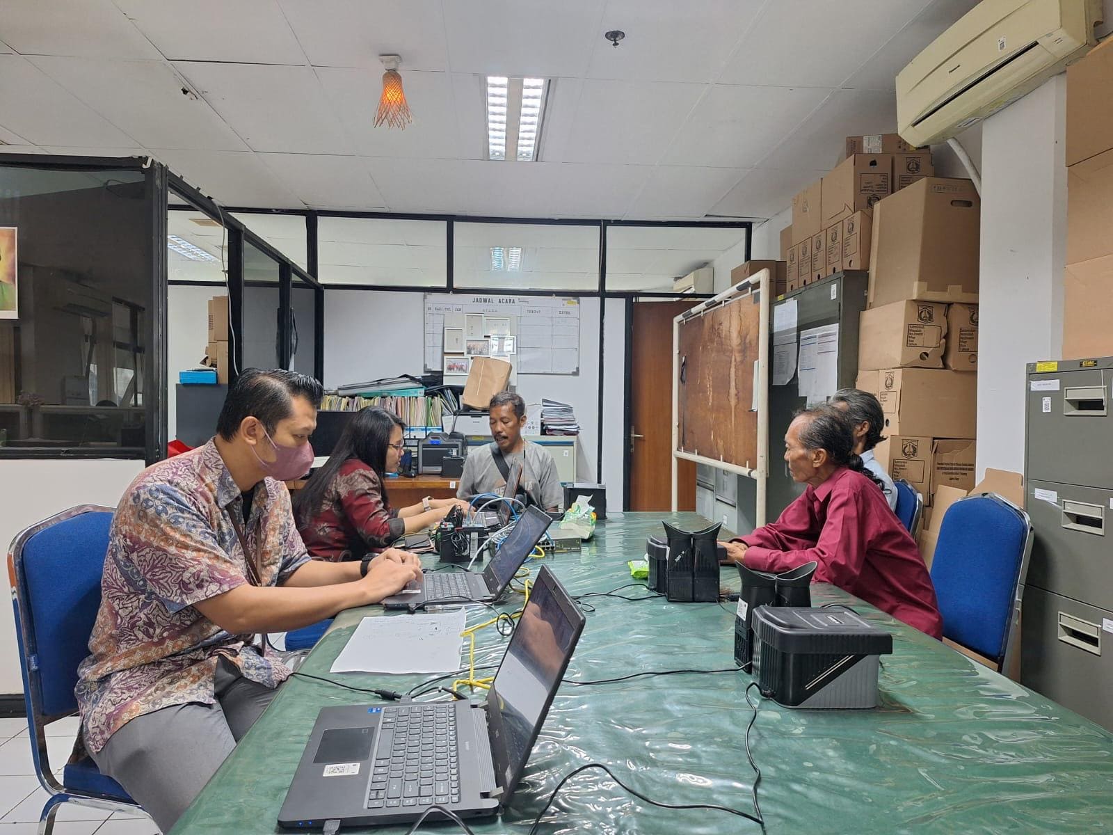 Mahija's Efforts for to Increase Waste Workers’s Recognition 19 Yayasan Mahija parahita nusantara