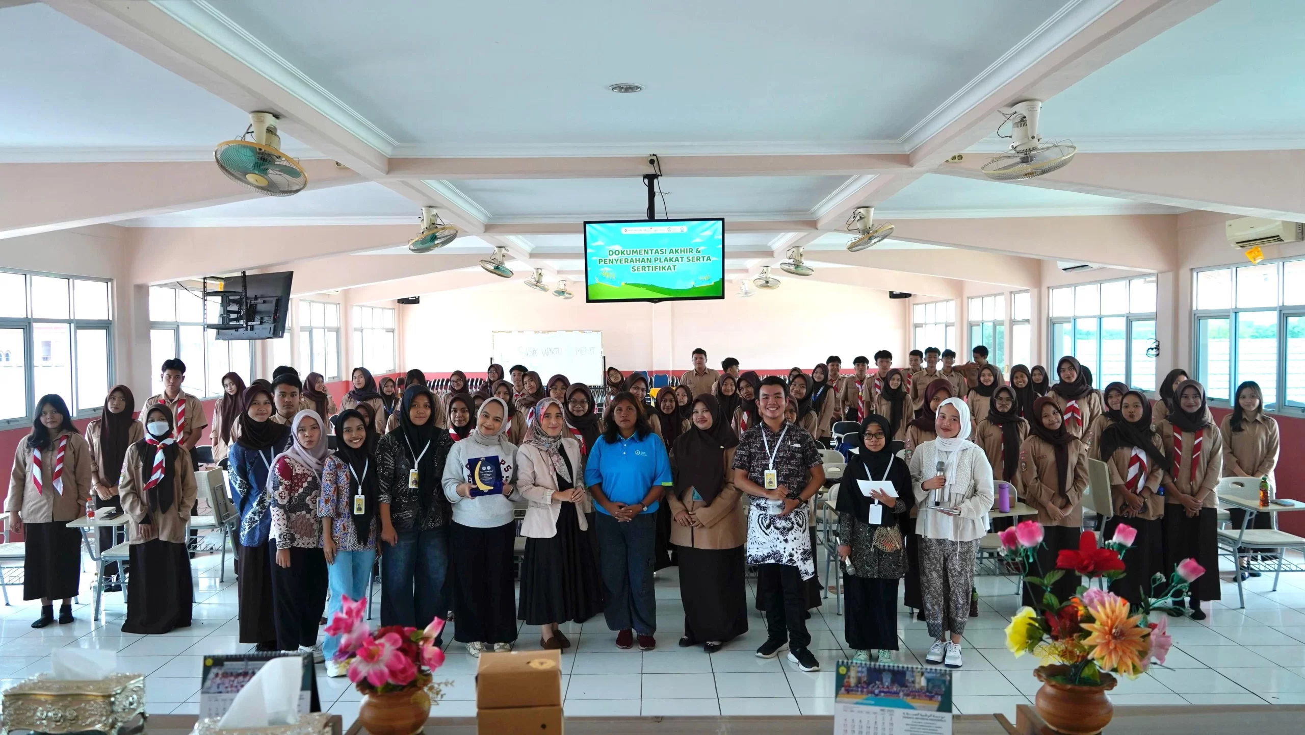 Generasi Muda Peduli Sampah Bersama Mahija 3 Yayasan Mahija parahita nusantara