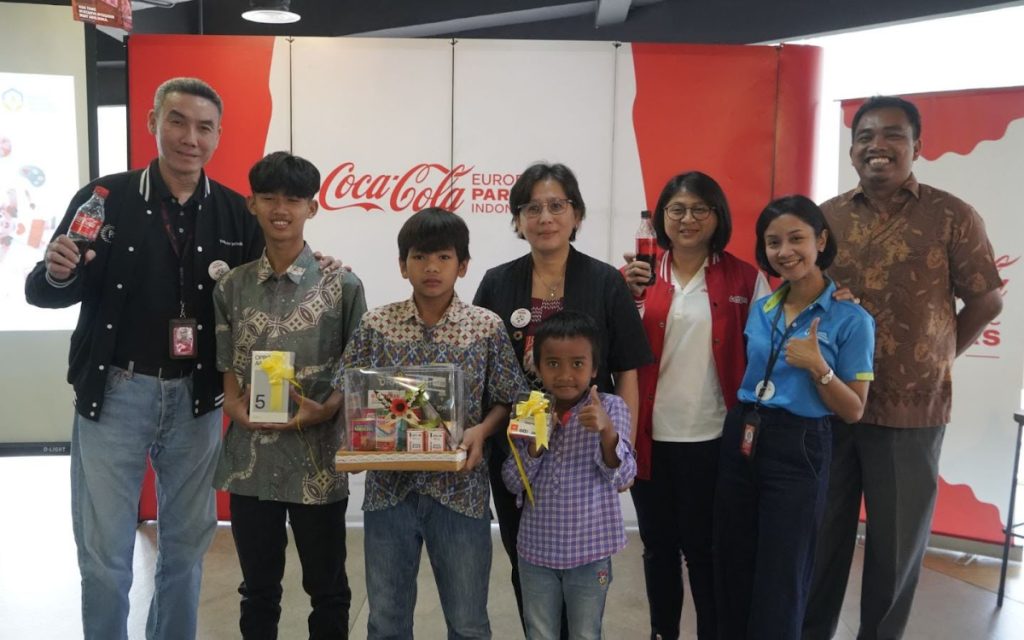 10 Program Volunteer CCEP untuk Anak Pemulung: Kesempatan Kunjungan Kantor dan Edukasi 5 program-volunteer-CCEP-untuk-anak-pemulung