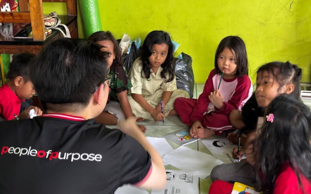 kebiasaan-finansial-lebih-baik-bagi-pekerja-sampah