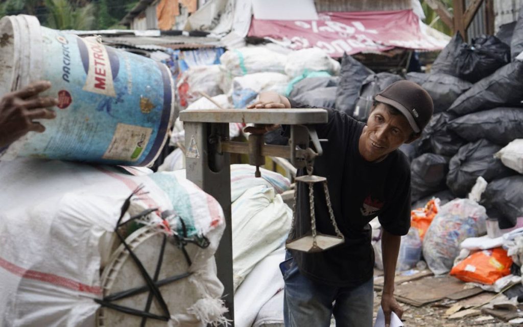 4 Pemberdayaan dari Mahija: Pelatihan Kesehatan dan Keselamatan bagi Pemulung 2 kesehatan-dan-keselamatan-bagi-pemulung