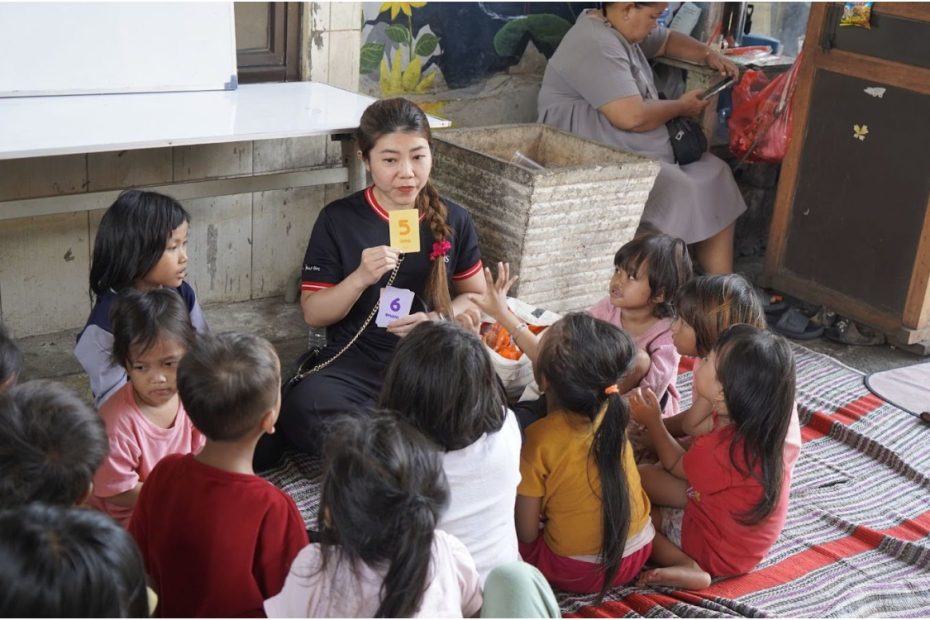 edukasi-bagi-anak-pekerja-sampah